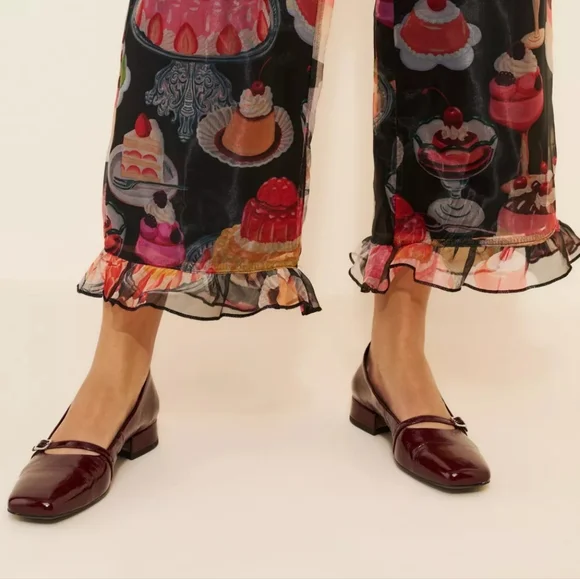 Lisa Says Gah Liora Ruffle Pants Dessert Print - Picture 2 of 4